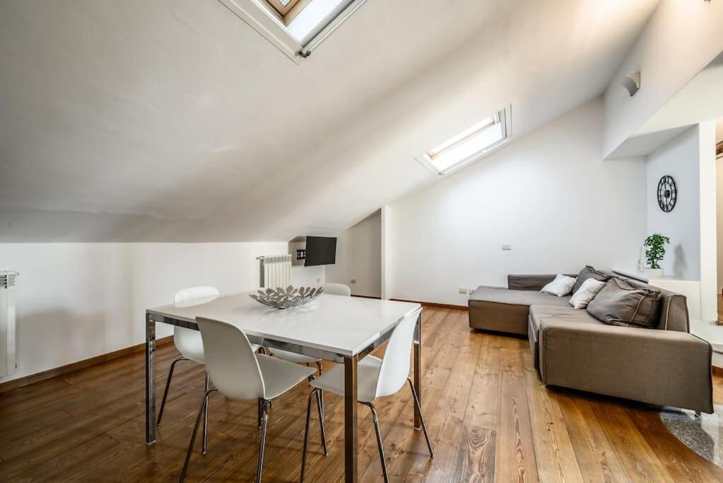 Апартаменти Buenos Aires' Nest - 10 Minutes From Duomo With Terrace Мілан Екстер'єр фото
