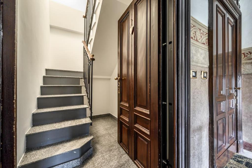 Апартаменти Buenos Aires' Nest - 10 Minutes From Duomo With Terrace Мілан Екстер'єр фото